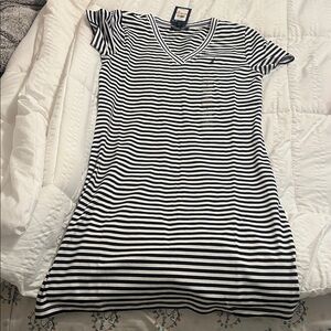 NWT striped t shirt dress Nautica